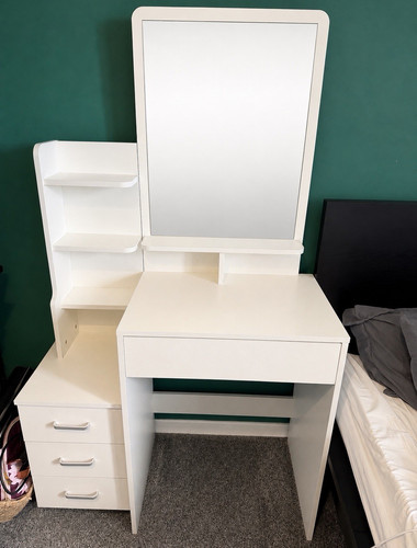 White dressing table - white,