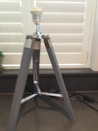 New tripod wood lamp - stand,