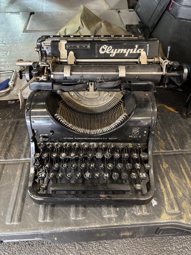 Olympia mod typewriter - olympia, 1934