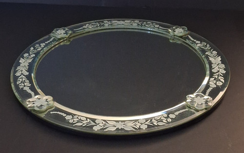 Vtg venetian style - style, etched