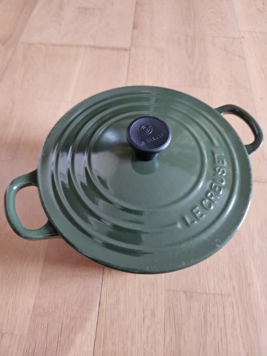 Creuset casserole dish - le,