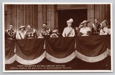 Royal Family Balcony