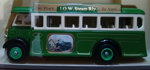 Stevelyn souvenir bus - stevelyn,