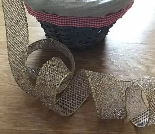 Christmas wired ribbon gold - wired,