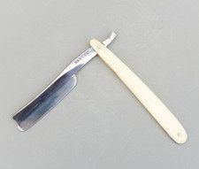 Vintage A & N.C.S.L Saturday Massive Straight Razor   21mm, back 6mm