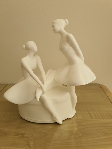 Rare royal doulton figurine - rare,
