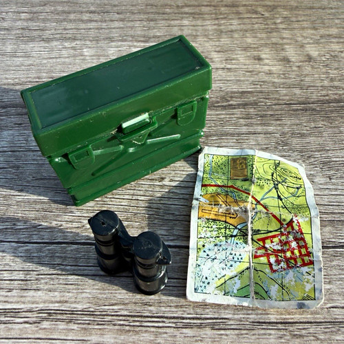 Vintage military action man - action,