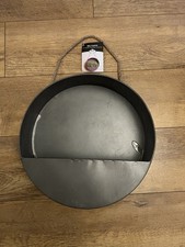 Esscherts Garden Metal Round Wall Planter - Large