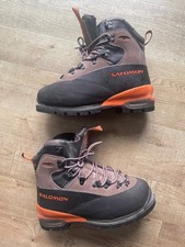 AWESOME SALOMON "SUPER MOUNTAIN EXPERT" MOUNTAINEERING BOOTS - SIZE 9 UK