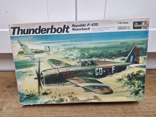 Vintage revell republic - 1/32,