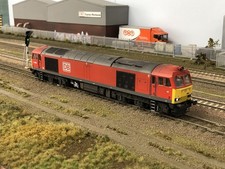 Hornby Class 60 DB Cargo 60092
