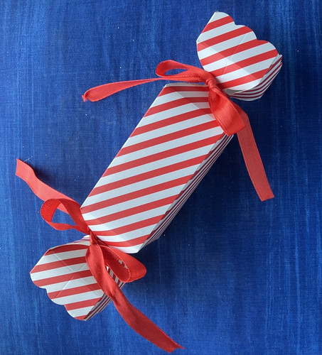Empty christmas crackers - 10,