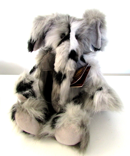 Earl charlie bears - by,