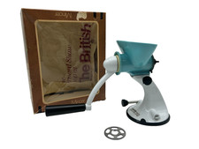 Vintage Spong Mincer N605 Turquoise & White Enamel Stainless Cutters | D47T G304