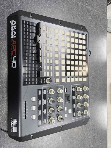 Akai apc40 professional series - akai,