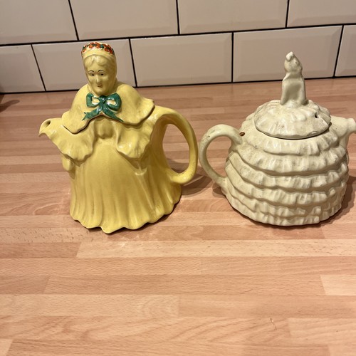 Tea pots novelty collectors - pots,