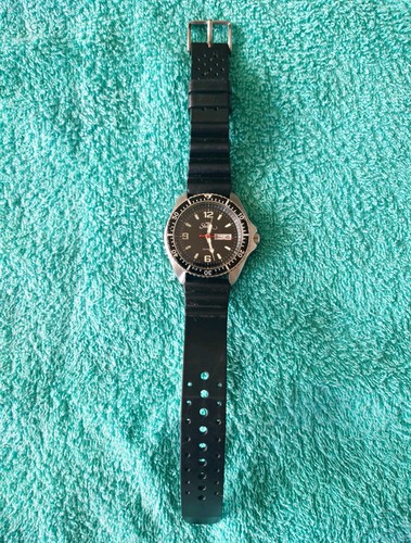 Shark men diver - shark, quartz
