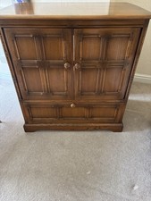 Ercol Mural Tv/Video Unit