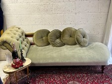 ANTIQUE CHAISE LONGUE