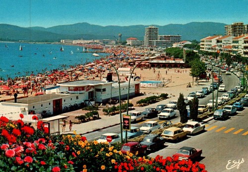 Fréjus beach ford taunus - ford,