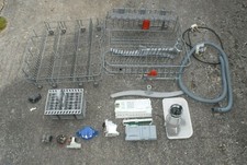 HOTPOINT LTB4B019UK DISHWASHER