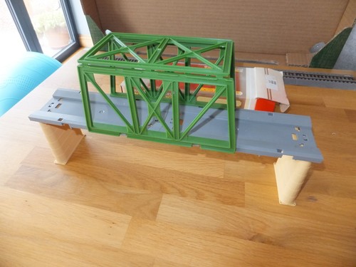 Hornby r657 gauge girder - gauge,
