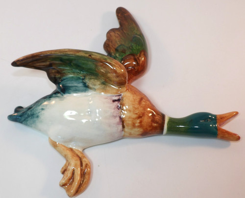 Beswick gloss flying - 7",