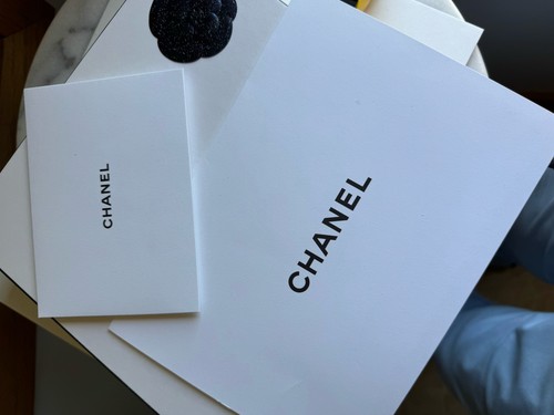 Chanel box only - no., ribbon