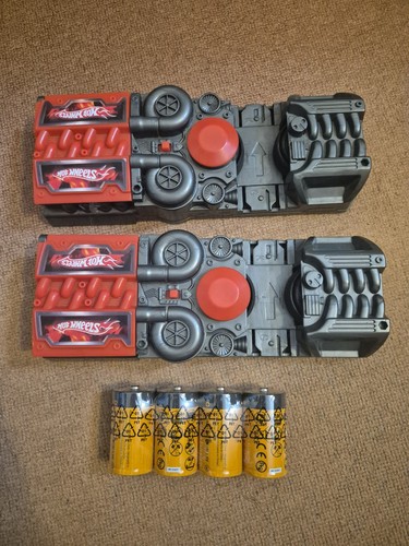 Hot wheels track - hot, powered