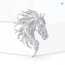 Gold or Silver Horse Head