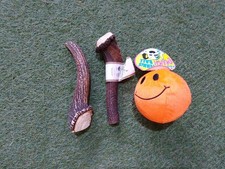 2no. Elkwood Extra Large Antlers 100% Natural Dog Chews BB26 & Orange 10cm Ball