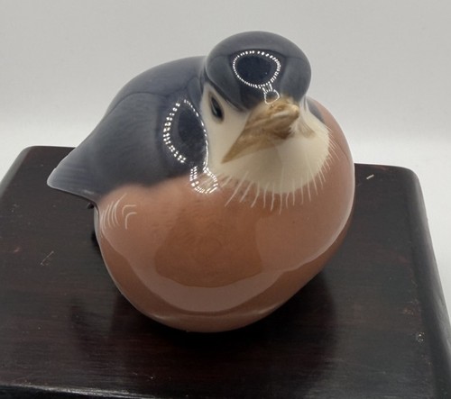 Royal copenhagen robin 2266 - robin,