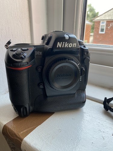 Nikon d2x good - good, condition