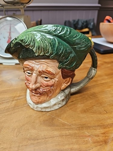Large royal doulton - royal,