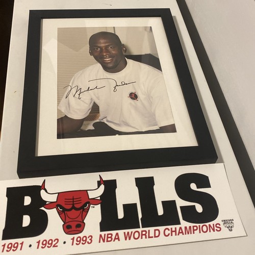 Framed michael jordan - framed,