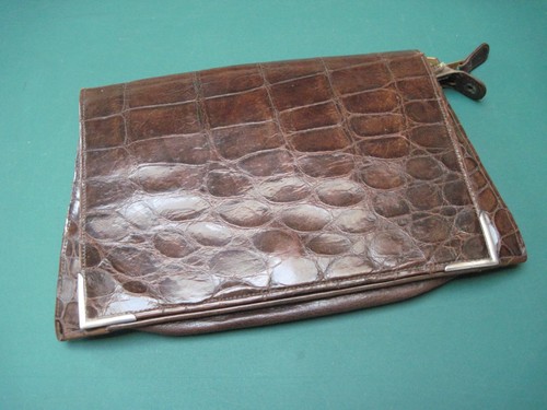 Art deco moc croc - art,