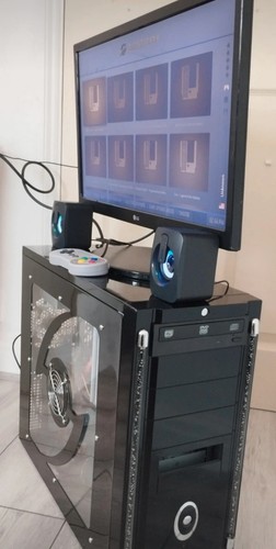 Custom black tower desktop - tower,