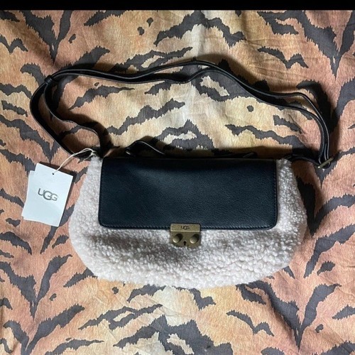 Ugg leather shearling - leather,