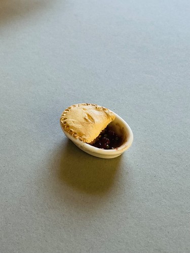 Dolls house miniature - miniature, 1:12