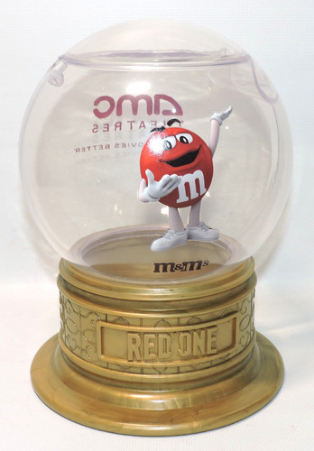 Red one snow globe - one, m&m