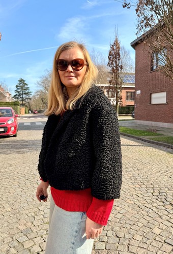 Luxury vintage black karakul - black,