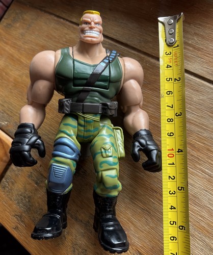Small soldiers brick - small,