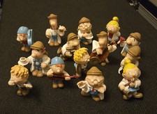 14x Vintage Tetley Tea Folk Figures/Lyon’s Toy Collectables 1995.