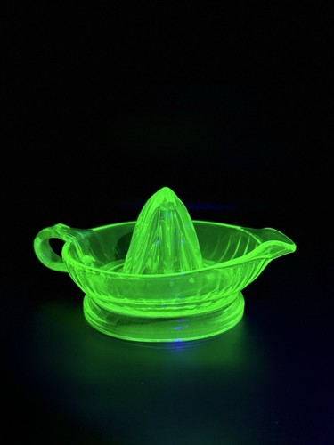 Green uranium glass citrus - green,