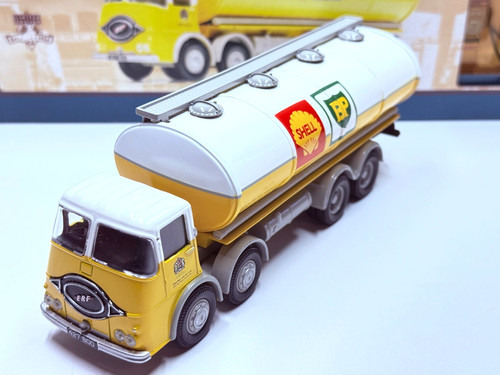 Corgi 11501 erf ellptical - corgi, kv