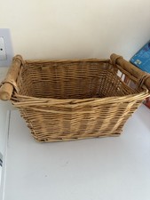 MEDIUM VINTAGE RECTANGULAR WICKER STORAGE BASKET WOODEN HANDLES 