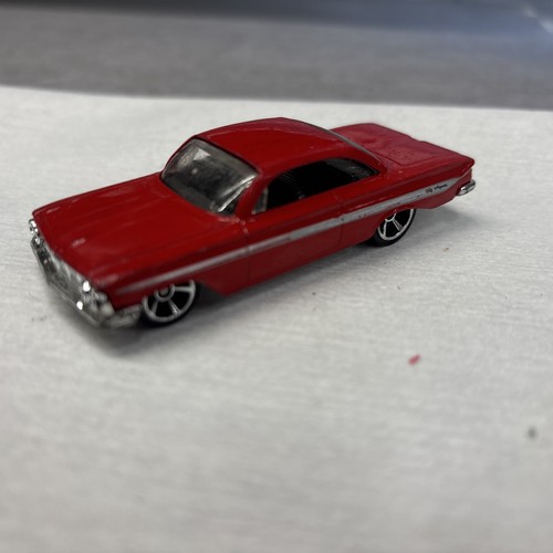 Hot wheels impala - hot,
