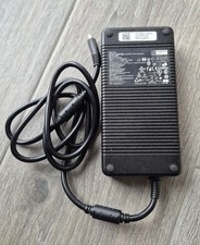 Original DELL Alienware M18x 330W AC Adapter Charger Power Supply XM3C3
