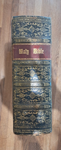 Family bible illustrated - , 1866