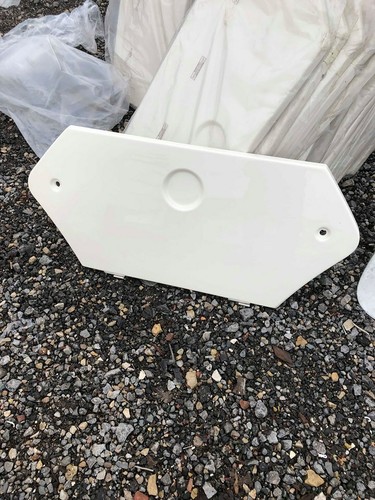 Avondale caravan front gas - ,
